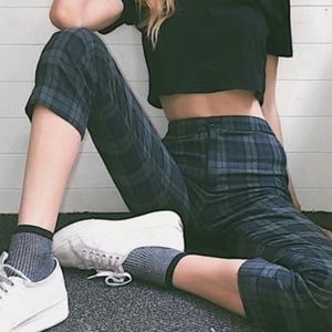 Brandy Melville Green Black Plaid Tilden pants